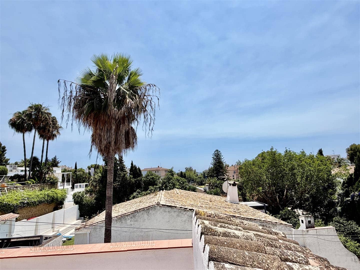 3 Zimmer Doppelhaus zu verkaufen in Nueva Andalucia mit Pool Garage - 945.000 € (Ref: 8916127)