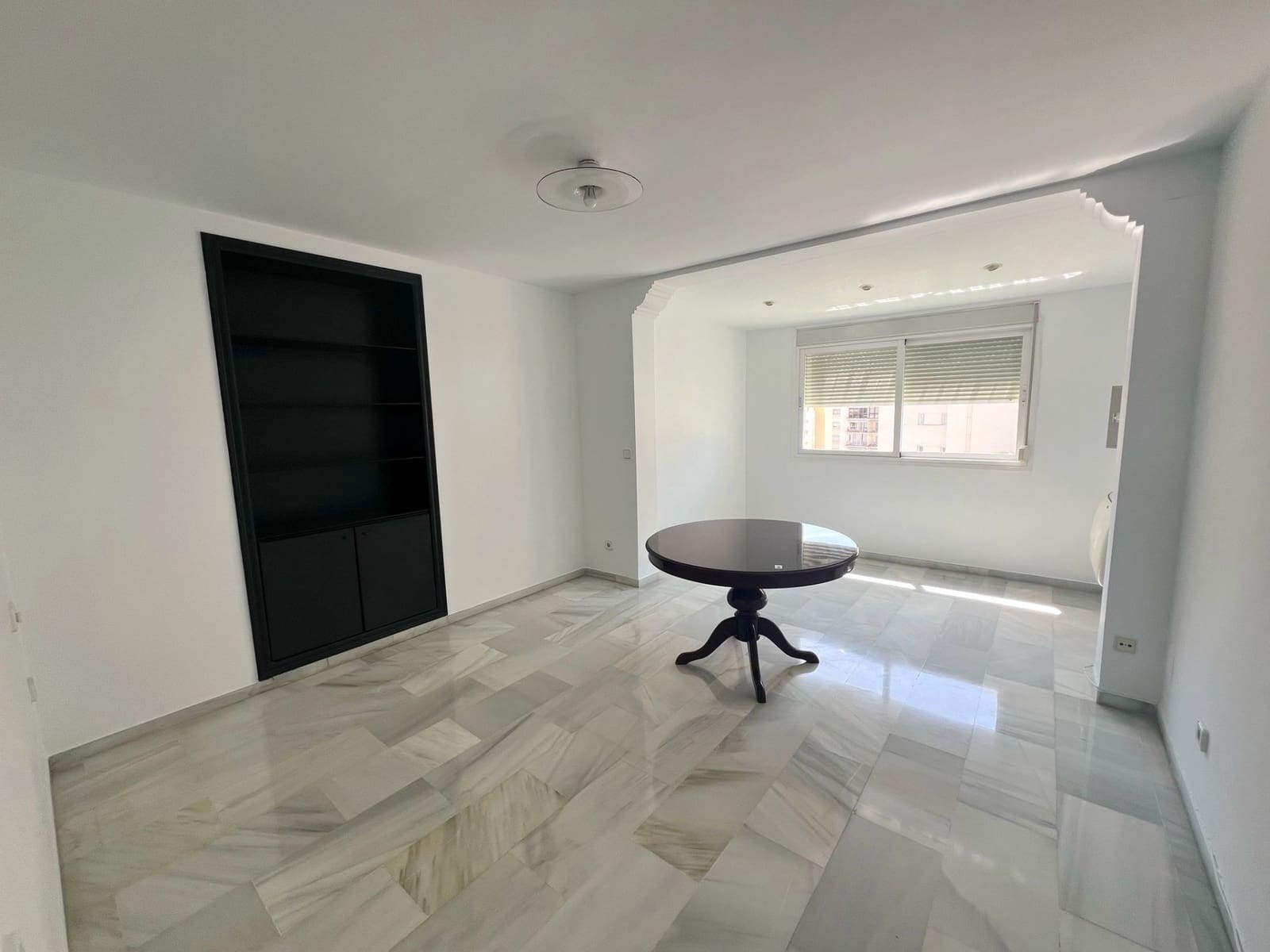 4 sypialnia Penthouse na sprzedaż w Marbella z garażem - 779 500 € (Ref: 8921345)