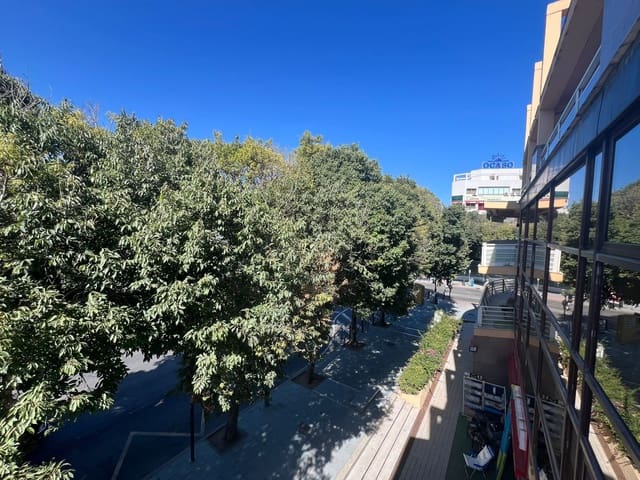 Apartamento de 2 habitaciones en Marbella en venta con garaje - 680.000 € (Ref: 8924129)