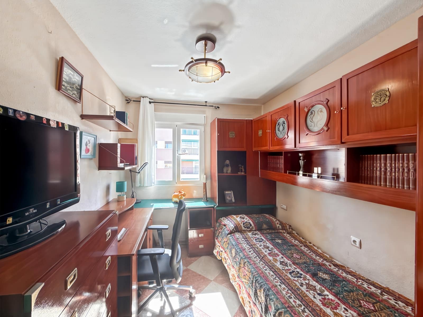 4 makuuhuone Huoneisto myytävänä paikassa Malaga kaupunki mukana 
autotalli - 631 000 € (Ref: 8926391)