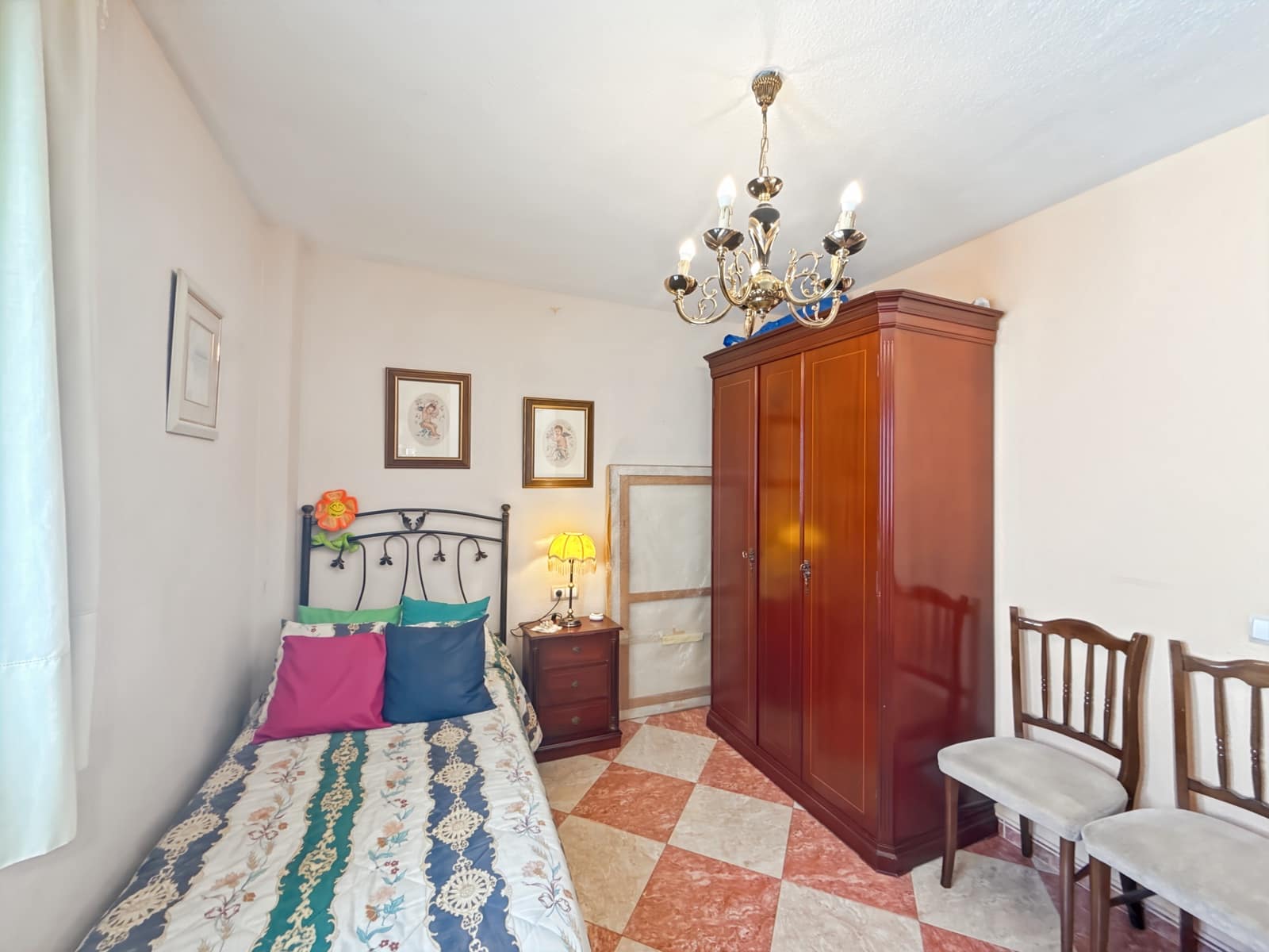 4 makuuhuone Huoneisto myytävänä paikassa Malaga kaupunki mukana 
autotalli - 631 000 € (Ref: 8926391)