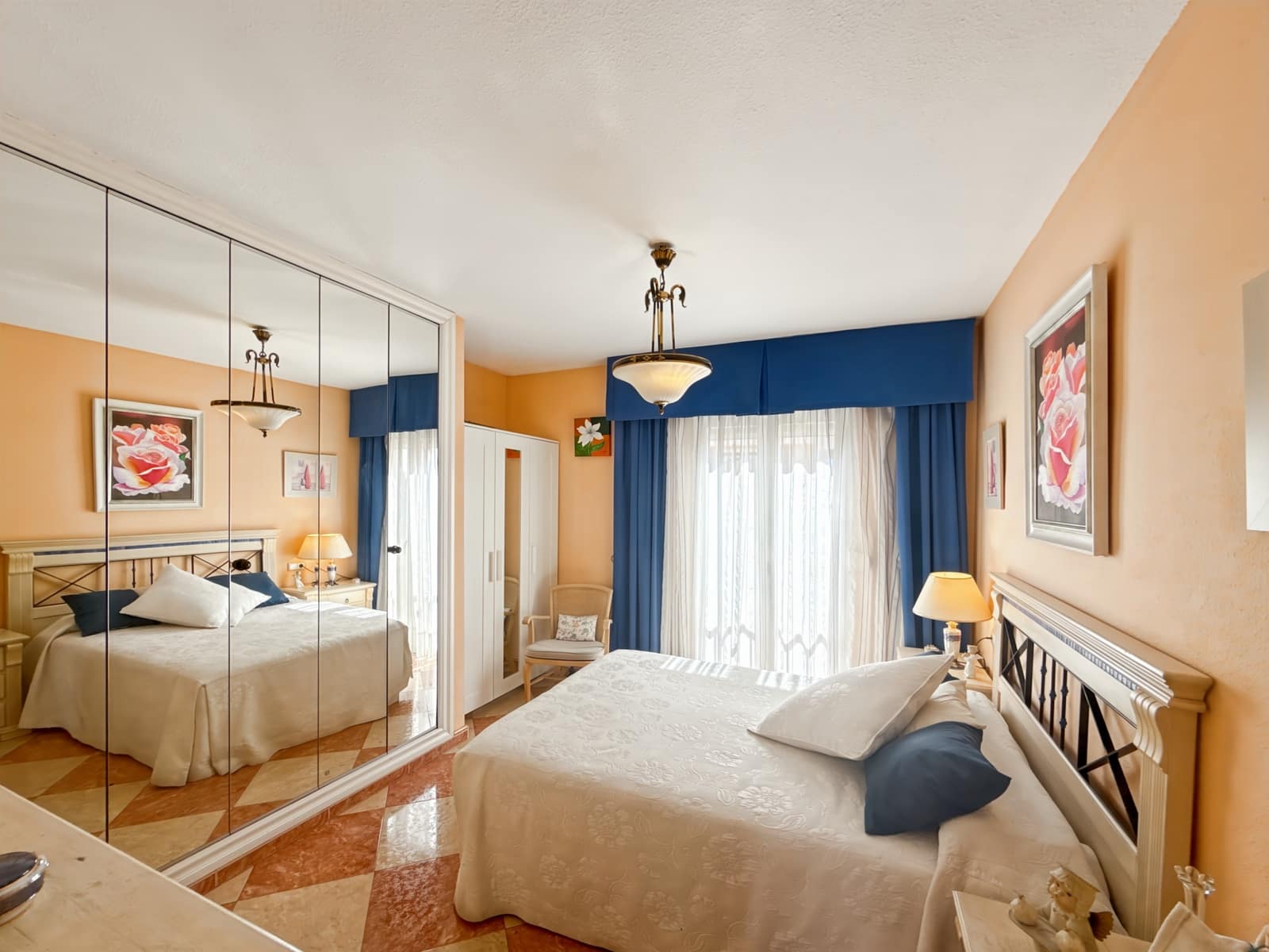 4 makuuhuone Huoneisto myytävänä paikassa Malaga kaupunki mukana 
autotalli - 631 000 € (Ref: 8926391)