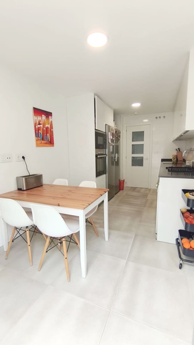 3 slaapkamer Appartement te koop in Marbella met zwembad garage - € 759.000 (Ref: 8935128)