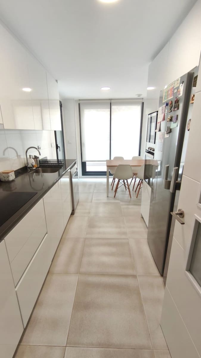 3 slaapkamer Appartement te koop in Marbella met zwembad garage - € 759.000 (Ref: 8935128)
