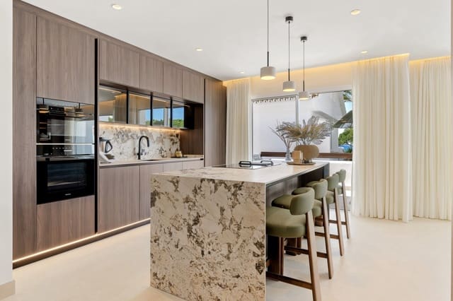 3 slaapkamer Appartement te koop in Marbella met zwembad garage - € 2.450.000 (Ref: 8946648)