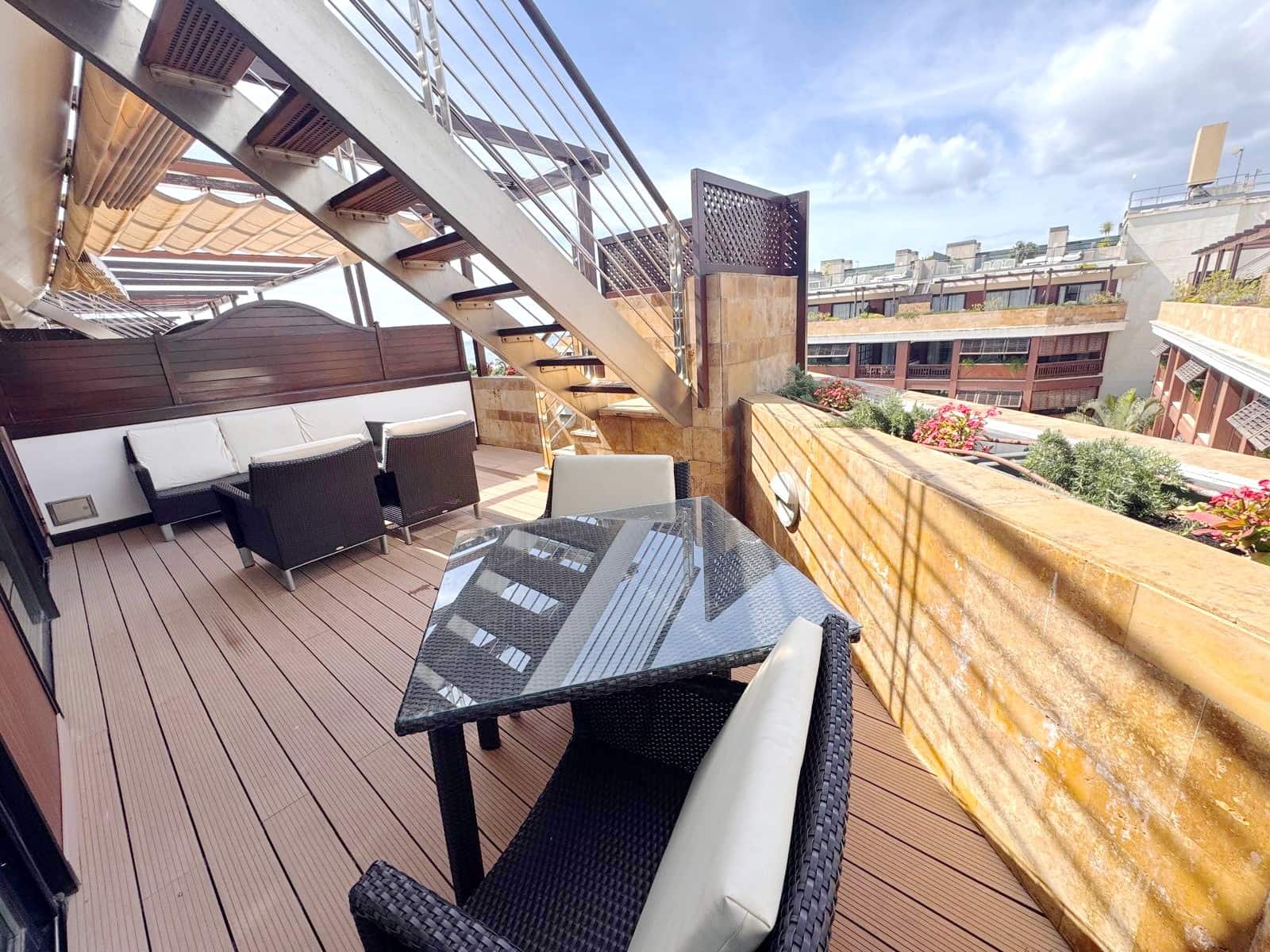 1 soveværelse Penthouse til salg i Marbella med swimmingpool garage - € 699.000 (Ref: 8968563)