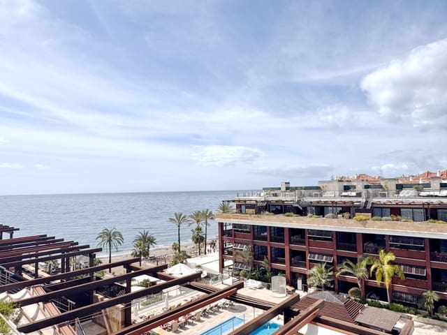 1 soverom Penthouse til salgs i Marbella med svømmebasseng garasje - € 699 000 (Ref: 8968563)