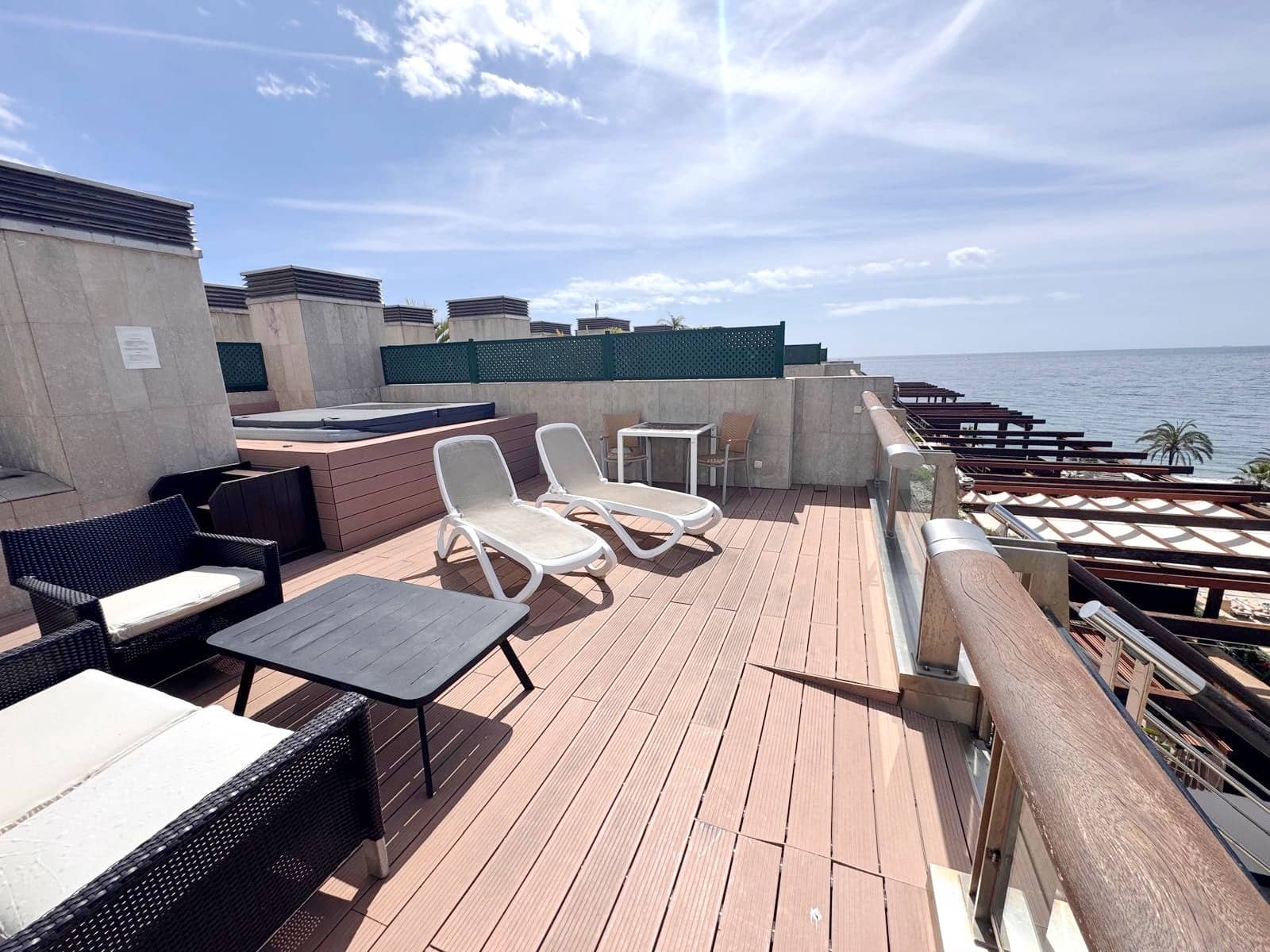 1 sovrum Takvåning till salu i Marbella med pool garage - 699 000 € (Ref: 8968563)