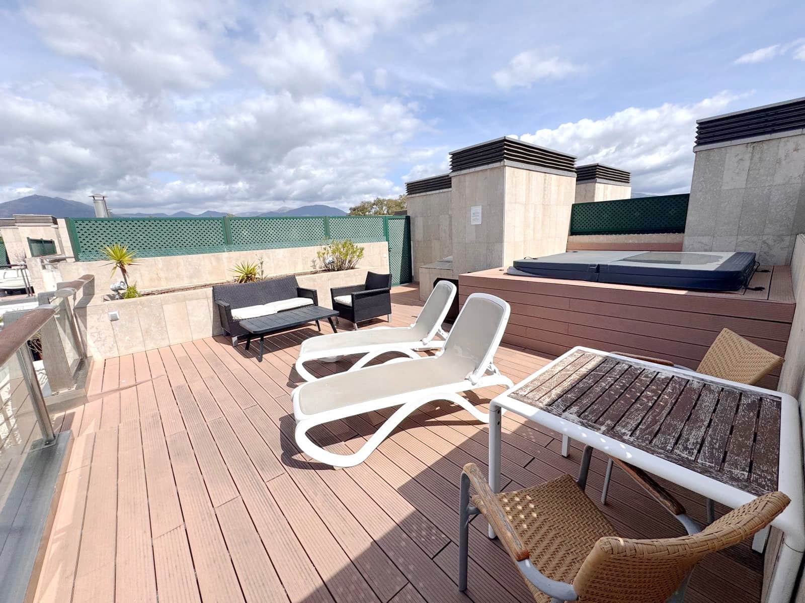 1 sovrum Takvåning till salu i Marbella med pool garage - 699 000 € (Ref: 8968563)