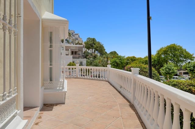 3 slaapkamer Huis te koop in La Heredia, Benahavís met zwembad - € 550.000 (Ref: 8970549)