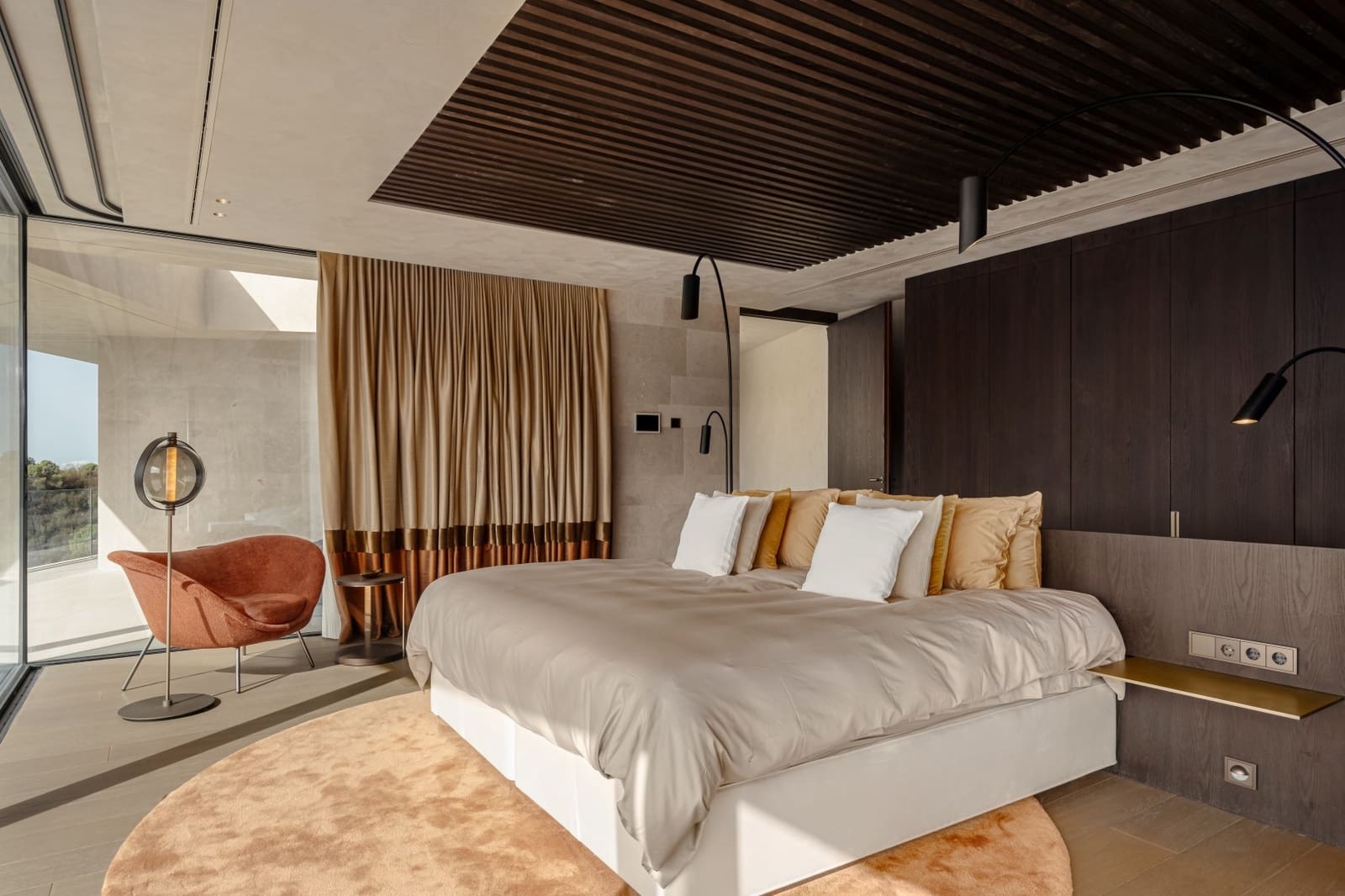 7 makuuhuone Huvila myytävänä paikassa Benahavis mukana uima-altaan 
autotalli - 9 750 000 € (Ref: 8982511)