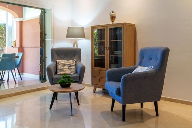 2 bedroom Apartment for sale in Guadalmansa, Estepona with pool garage - € 550,000 (Ref: 9001251)