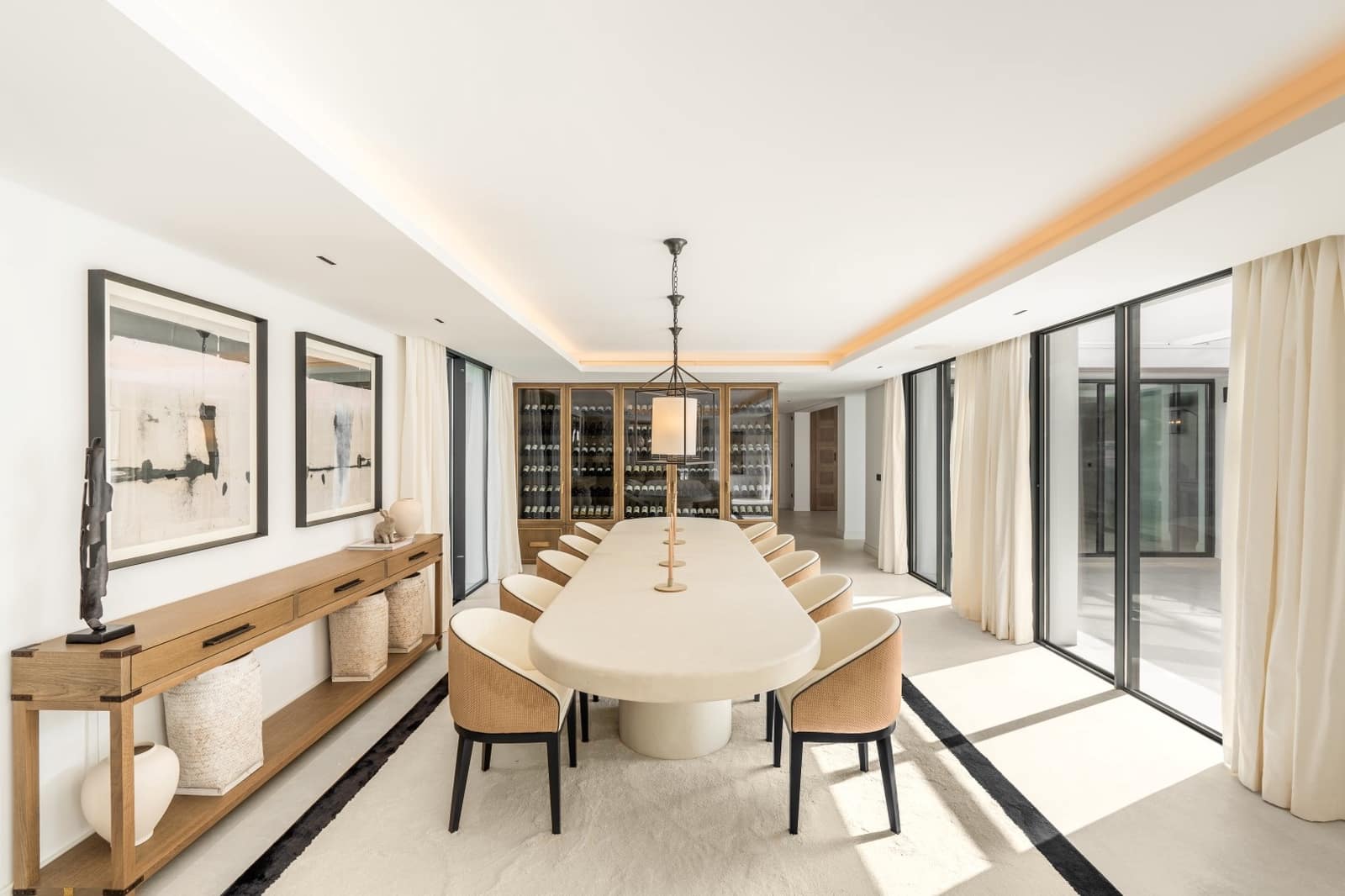 5 bedroom Villa for sale in Nueva Andalucia with pool garage - € 8,300,000 (Ref: 9001252)