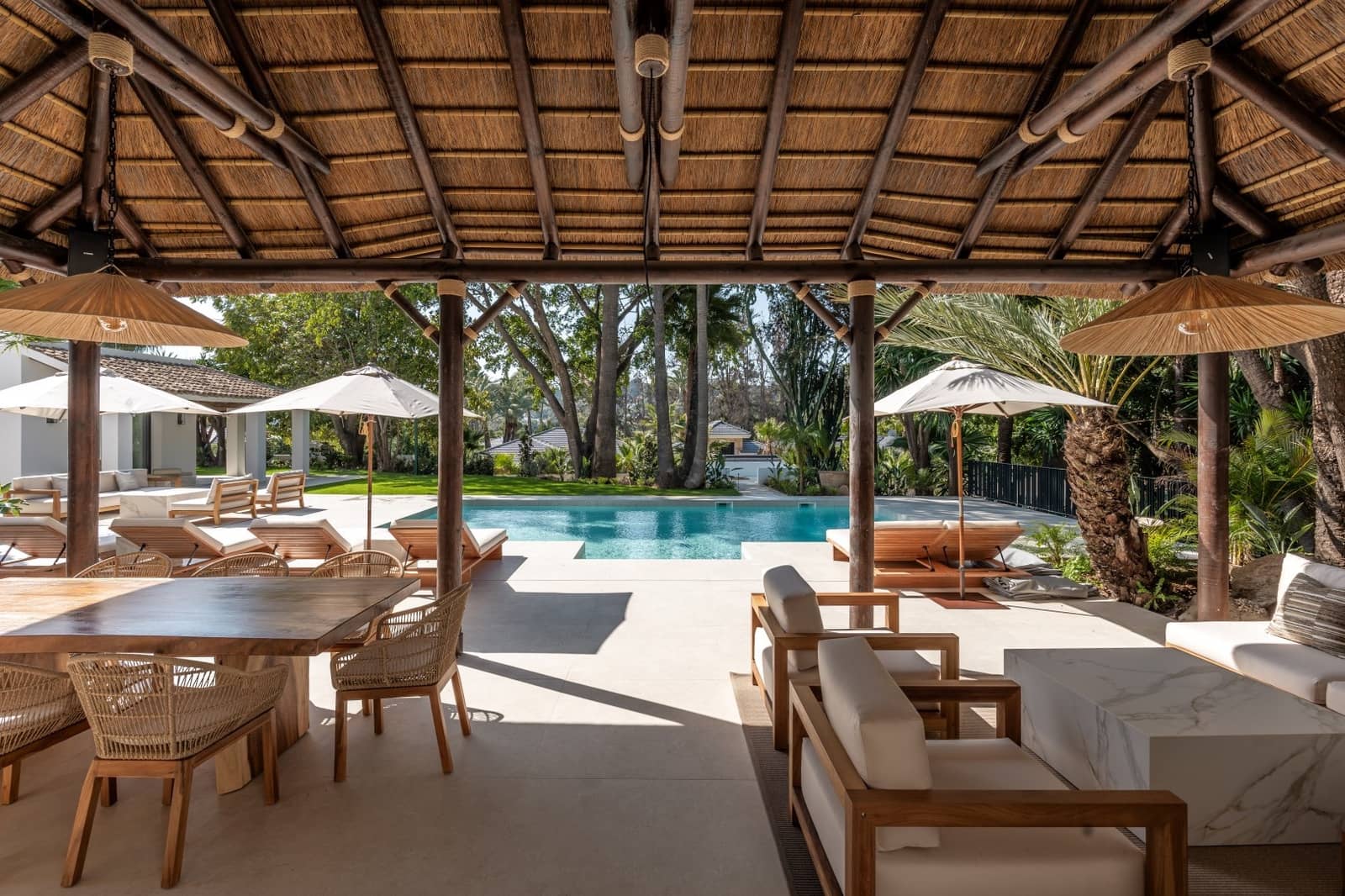 5 bedroom Villa for sale in Nueva Andalucia with pool garage - € 8,300,000 (Ref: 9001252)