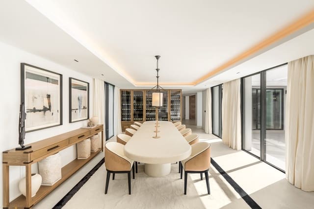 5 slaapkamer Villa te koop in Nueva Andalucia, Marbella met zwembad garage - € 8.300.000 (Ref: 9001252)