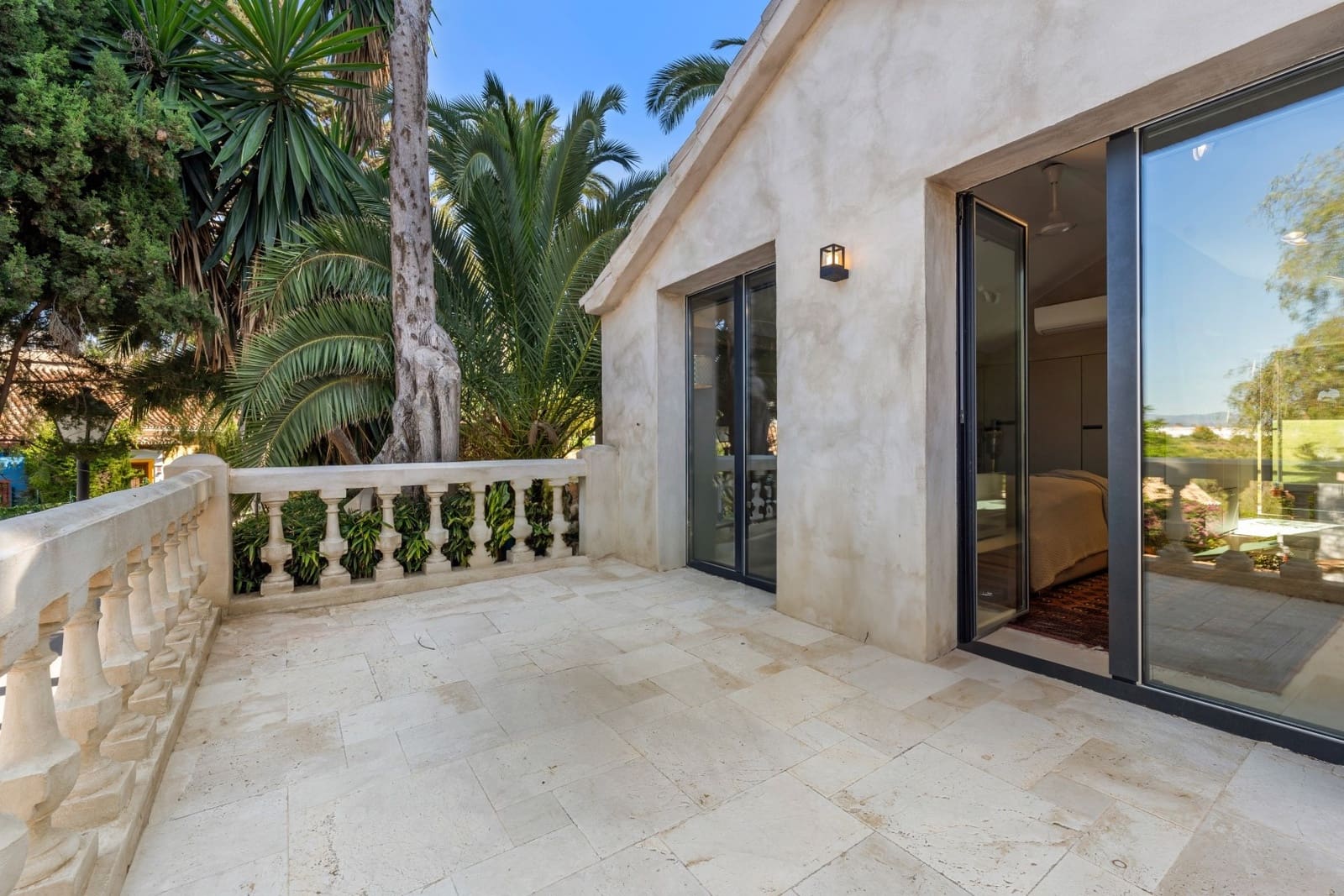 6 slaapkamer Villa te koop in Marbella met zwembad garage - € 3.999.000 (Ref: 9001253)