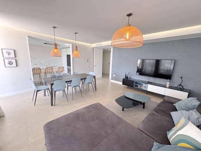2 soverom Leilighet til salgs i Estepona med svømmebasseng garasje - € 898 000 (Ref: 9007361)