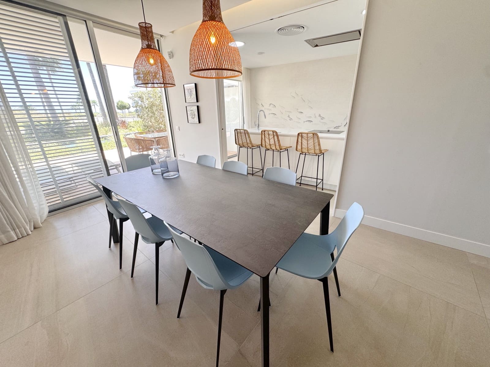 2 soverom Leilighet til salgs i Estepona med svømmebasseng garasje - € 898 000 (Ref: 9007361)