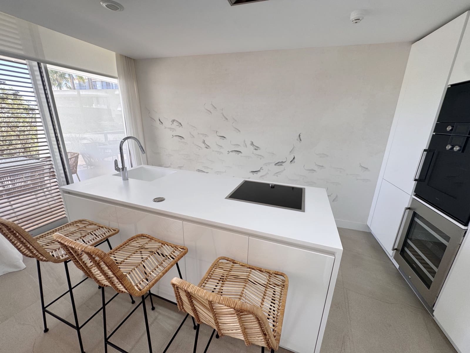 2 soverom Leilighet til salgs i Estepona med svømmebasseng garasje - € 898 000 (Ref: 9007361)