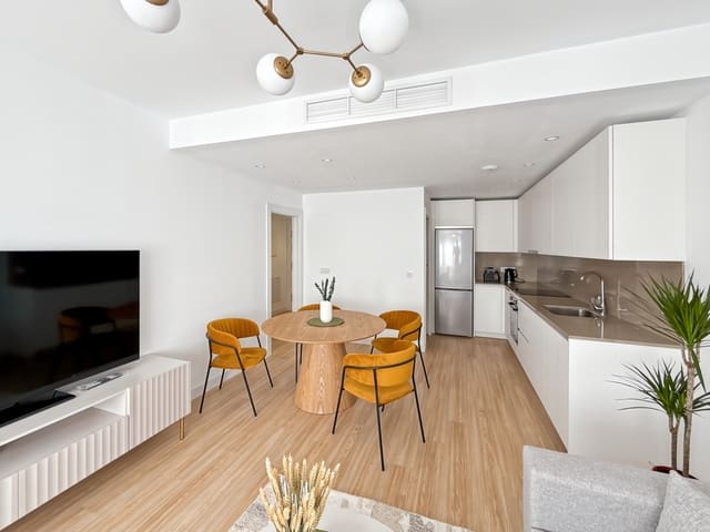 2 soveværelse Lejlighed til salg i Perchel Norte, Málaga by med garage - € 495.000 (Ref: 9017269)