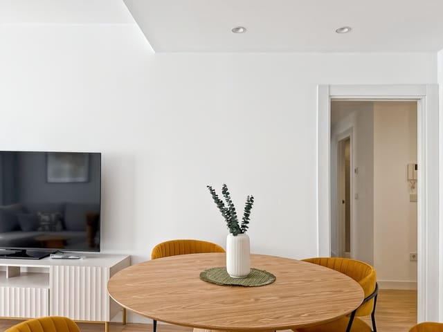 2 soveværelse Lejlighed til salg i Perchel Norte, Málaga by med garage - € 495.000 (Ref: 9017269)