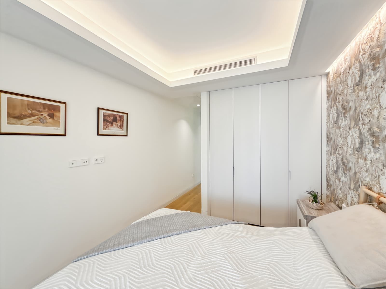 2 quarto Apartamento para venda em Estepona com piscina garagem - 680 000 € (Ref: 9024181)