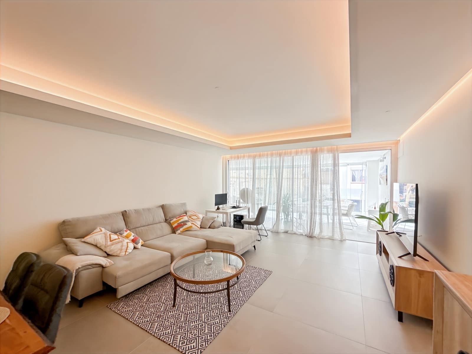 2 quarto Apartamento para venda em Estepona com piscina garagem - 680 000 € (Ref: 9024181)