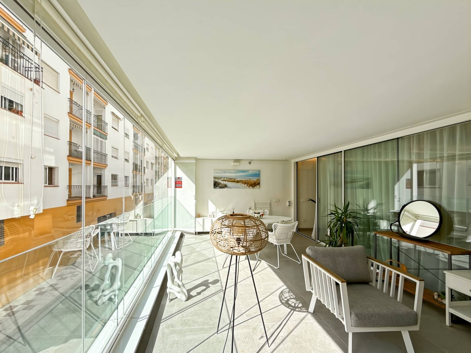 2 quarto Apartamento para venda em Estepona com piscina garagem - 680 000 € (Ref: 9024181)