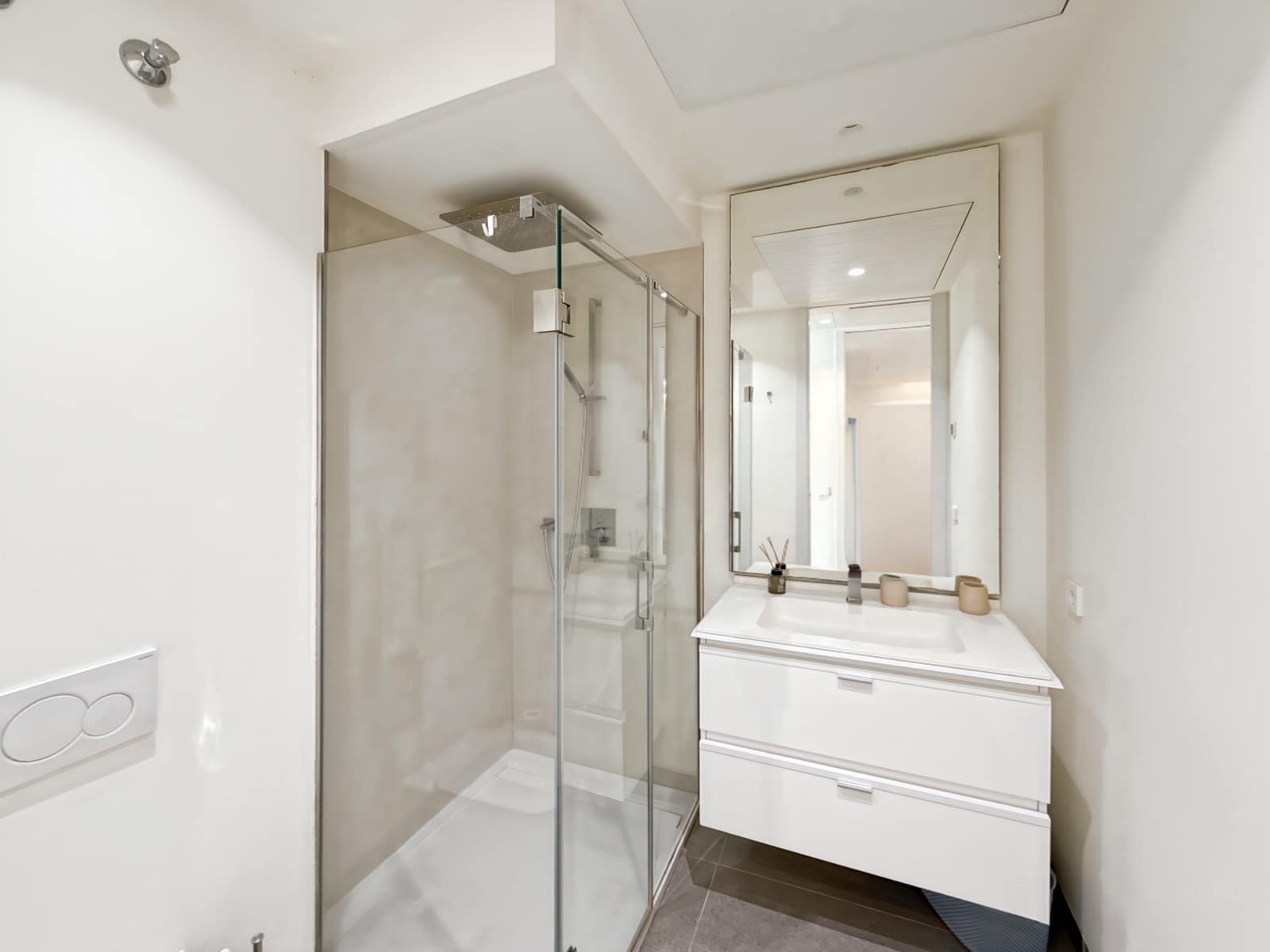 2 chambre Appartement à vendre à Estepona avec piscine garage - 800 000 € (Ref: 9024181)
