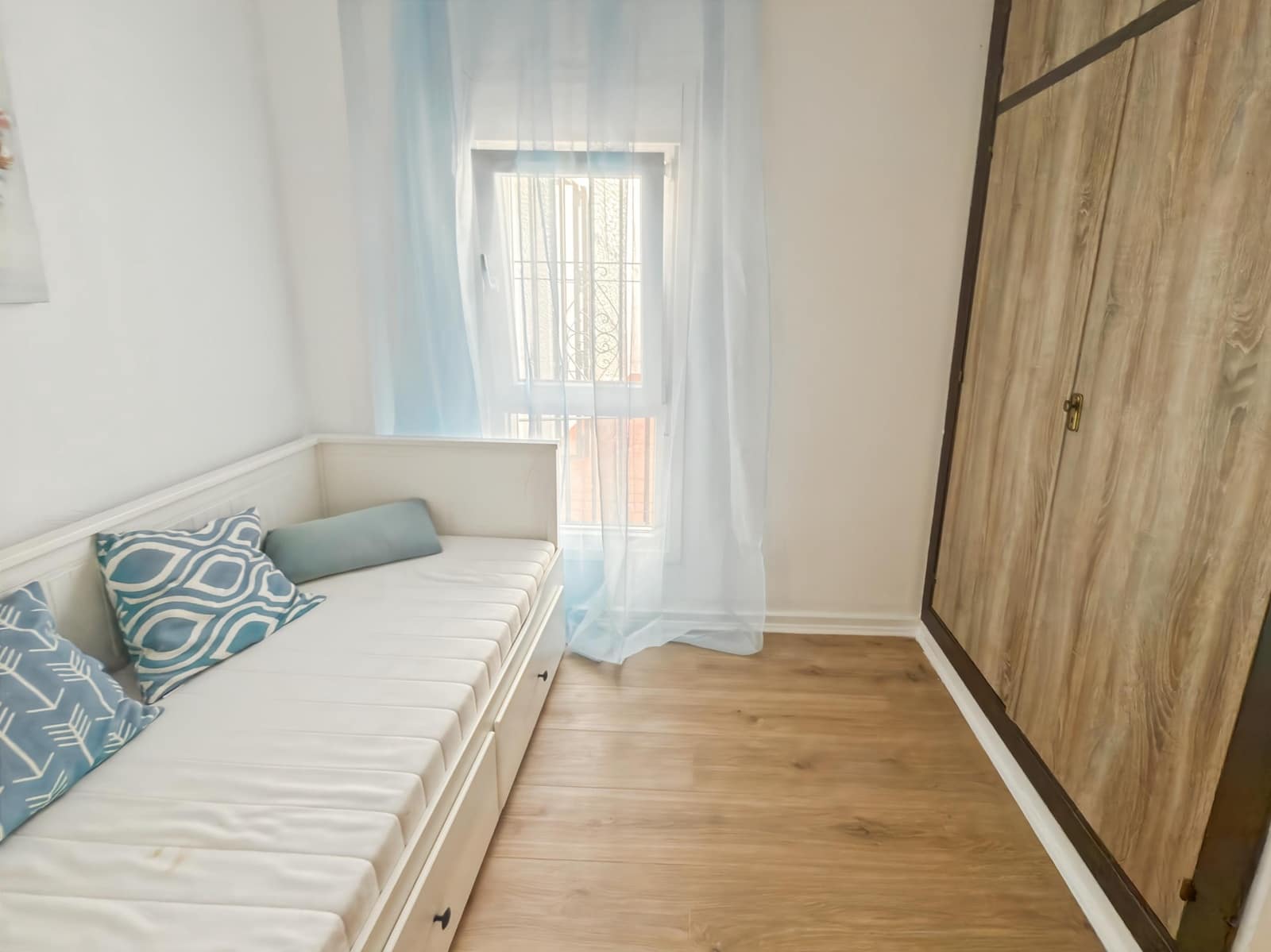3 chambre Penthouse à vendre à Marbella avec piscine garage - 377 000 € (Ref: 9034749)