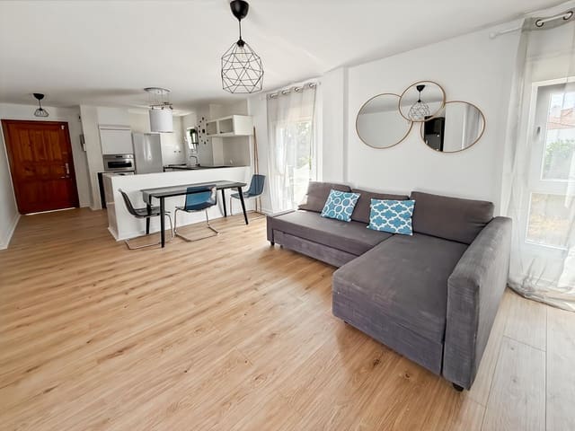 3 chambre Penthouse à vendre à Marbella avec piscine garage - 377 000 € (Ref: 9034749)