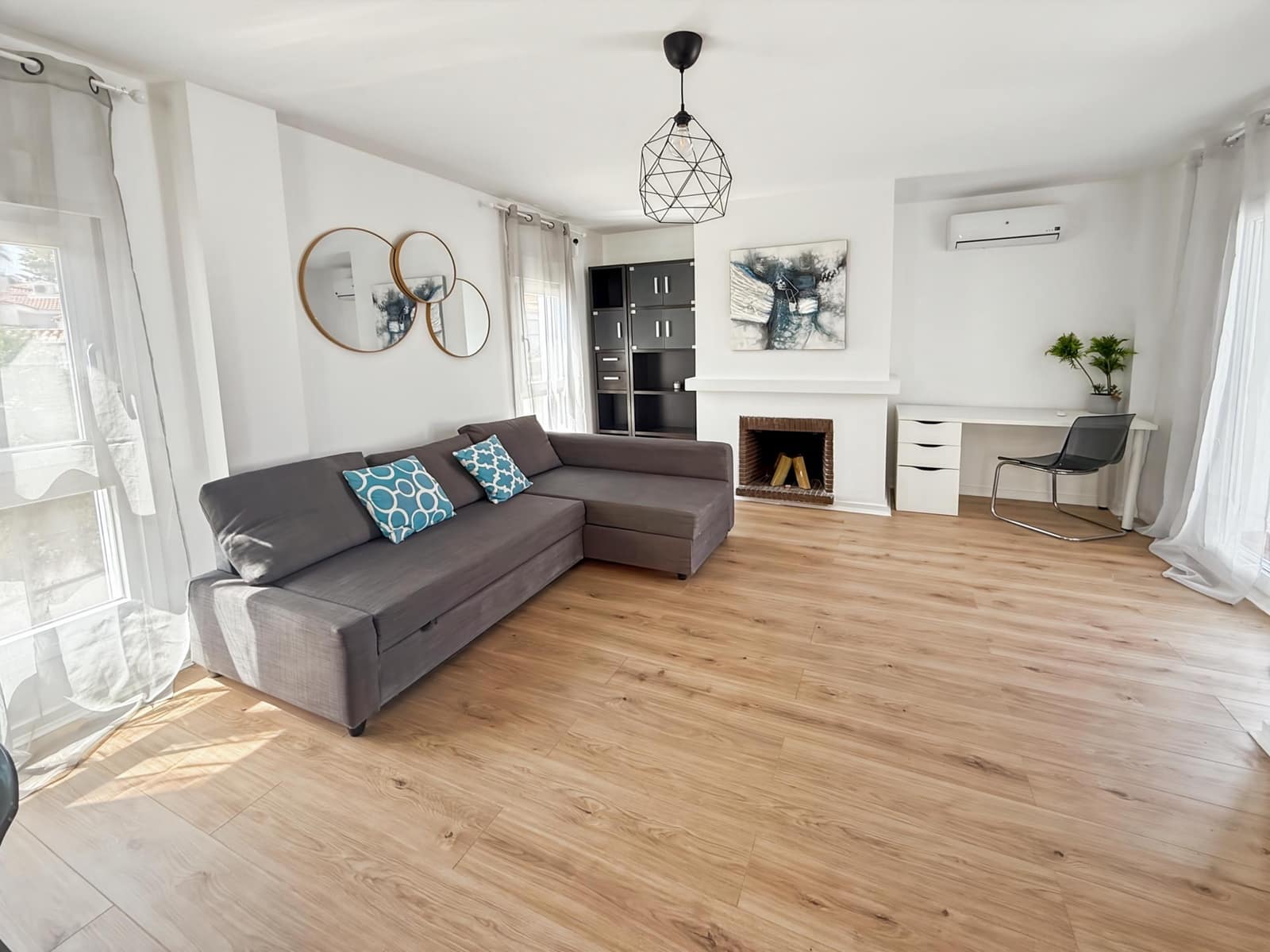 3 chambre Penthouse à vendre à Marbella avec piscine garage - 377 000 € (Ref: 9034749)
