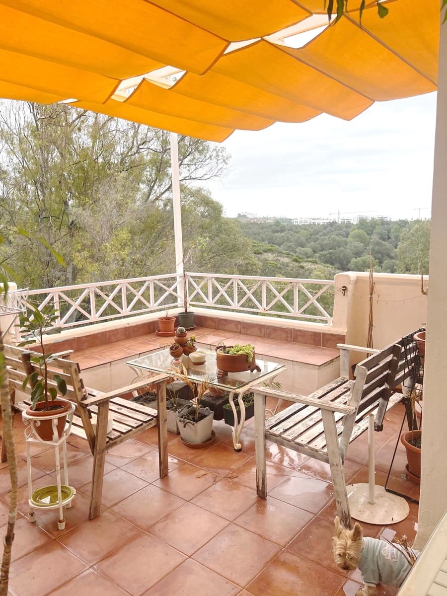 1 sypialnia Apartament na sprzedaż w Marbella z basenem garażem - 425 000 € (Ref: 9034750)