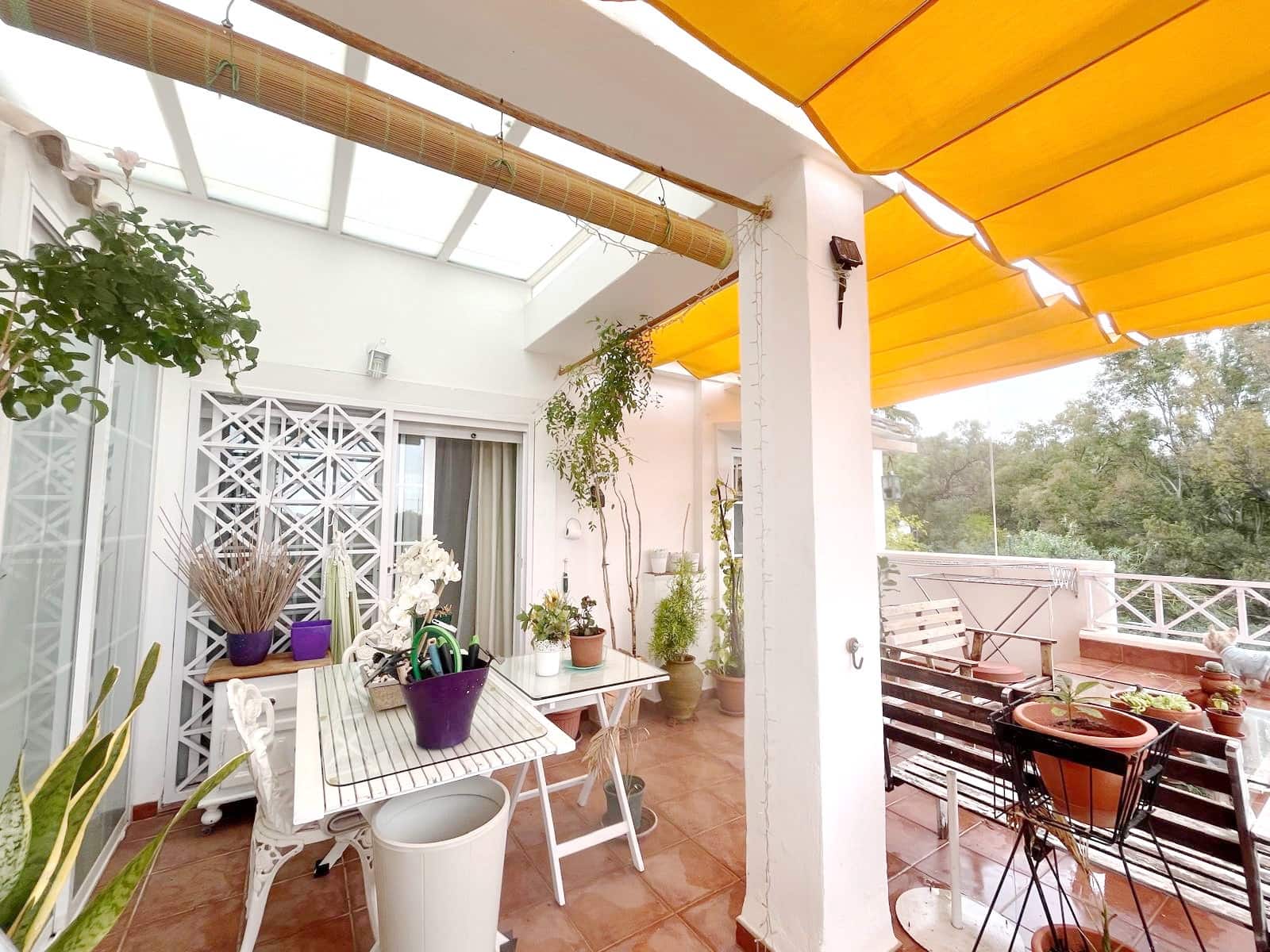 1 sypialnia Apartament na sprzedaż w Marbella z basenem garażem - 425 000 € (Ref: 9034750)