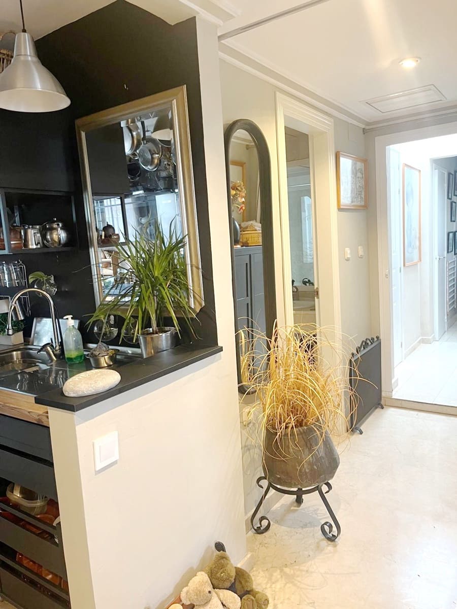 1 makuuhuone Huoneisto myytävänä paikassa Marbella mukana uima-altaan 
autotalli - 425 000 € (Ref: 9034750)