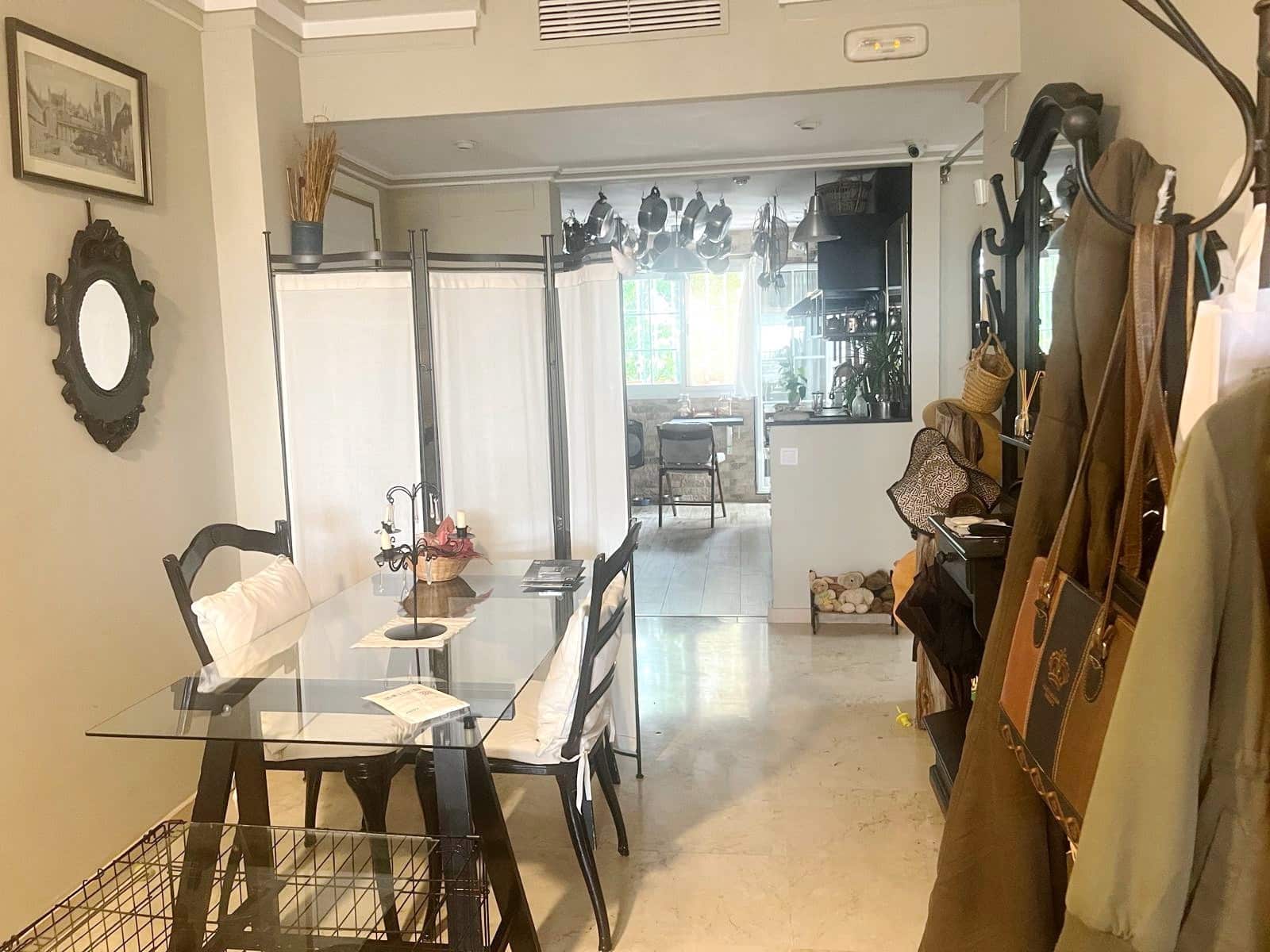 1 makuuhuone Huoneisto myytävänä paikassa Marbella mukana uima-altaan 
autotalli - 425 000 € (Ref: 9034750)