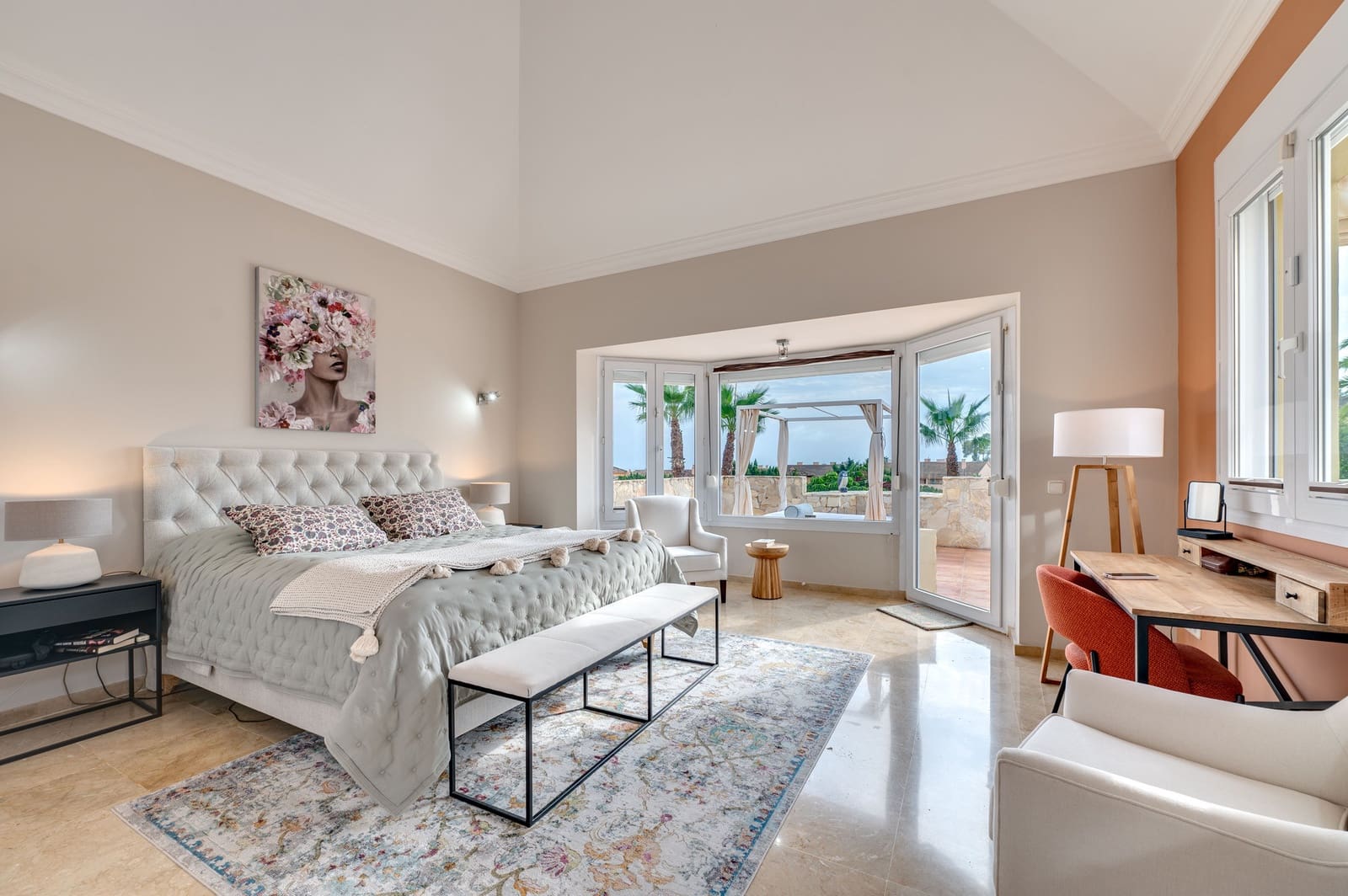 5 Zimmer Villa zu verkaufen in Marbella mit Pool Garage - 1.990.000 € (Ref: 9057767)