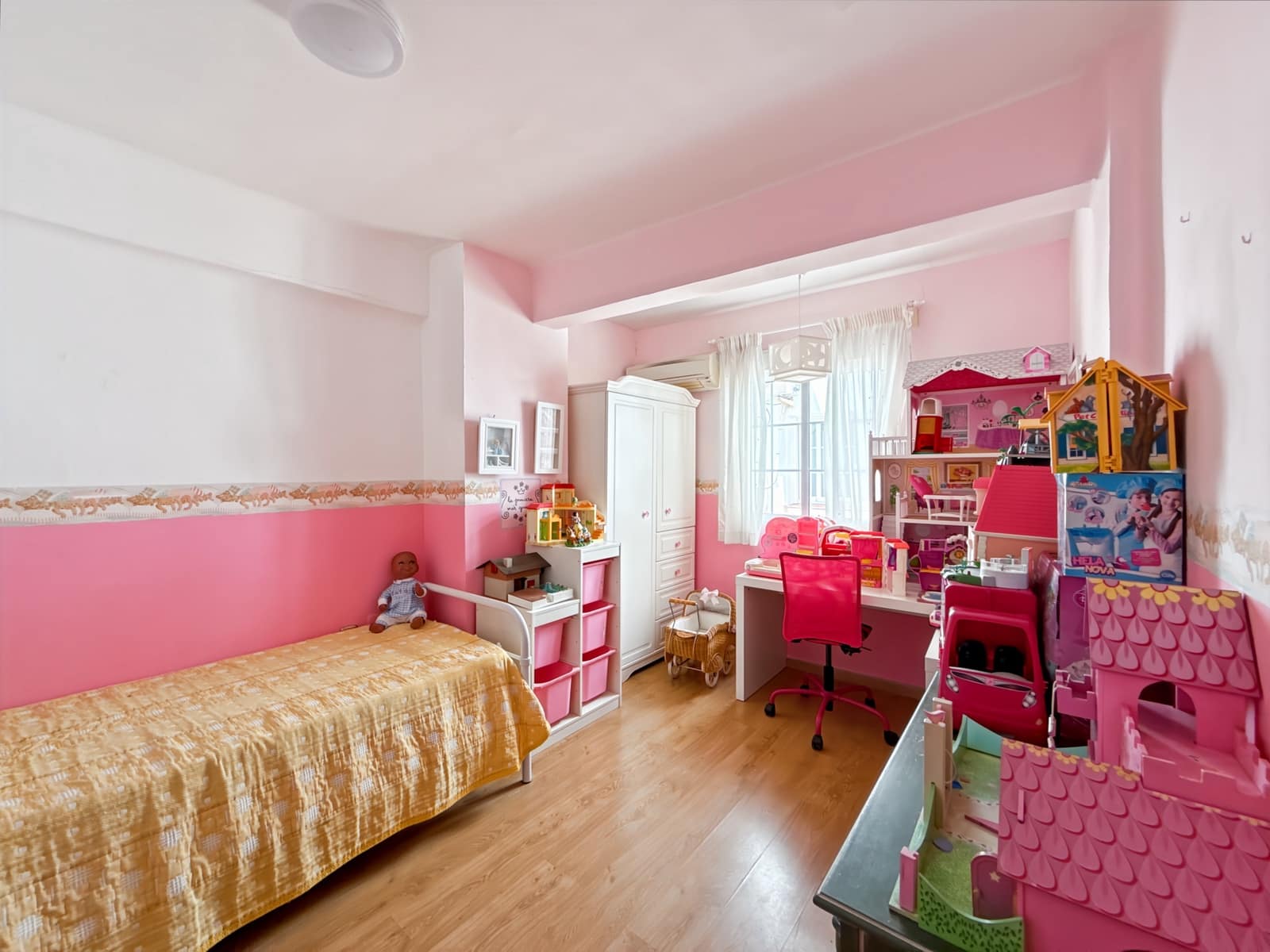 8 slaapkamer Huis te koop in Malaga stad - € 510.000 (Ref: 9076295)