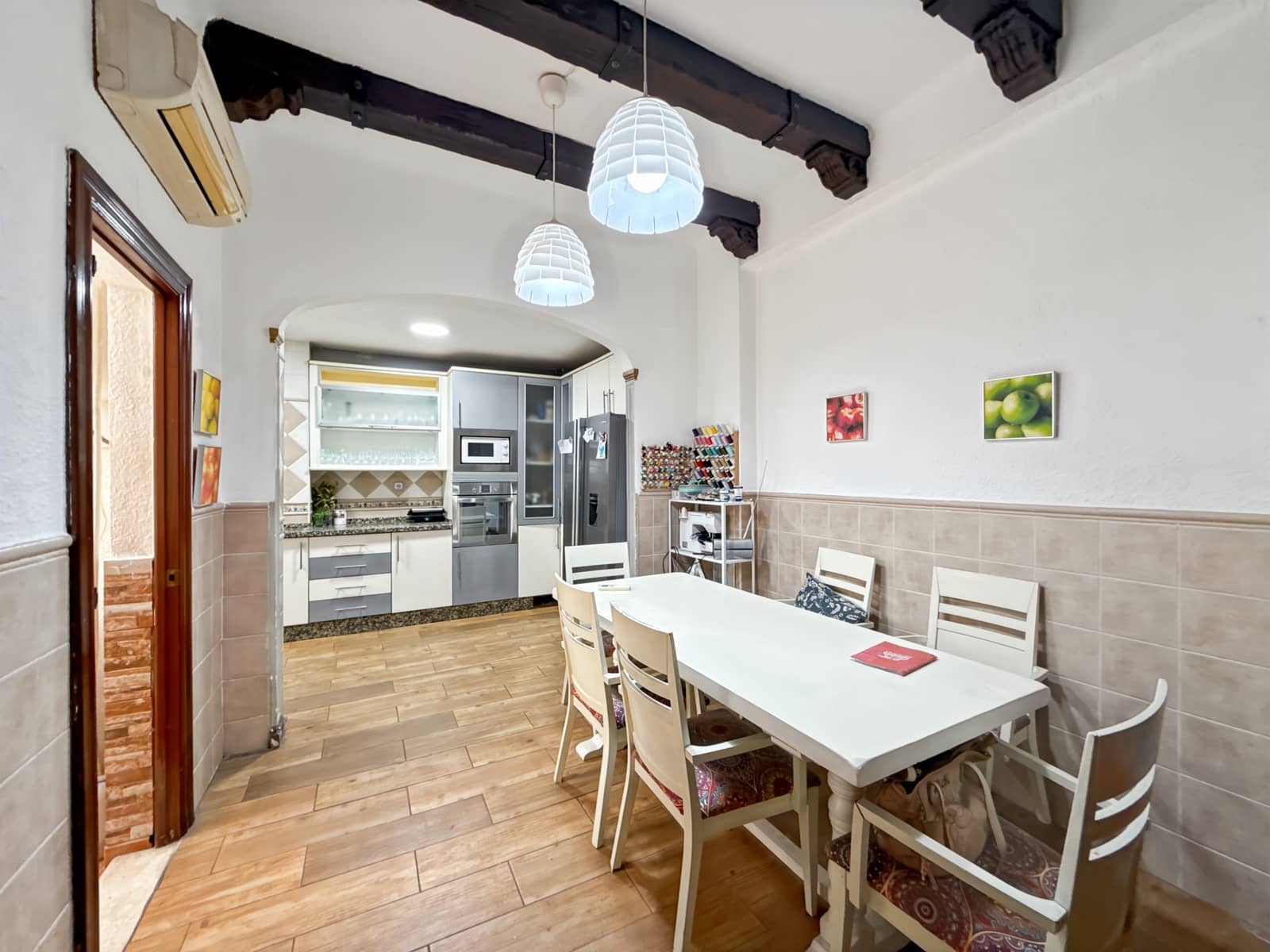 8 bedroom Townhouse for sale in Malaga city - € 510,000 (Ref: 9076295)