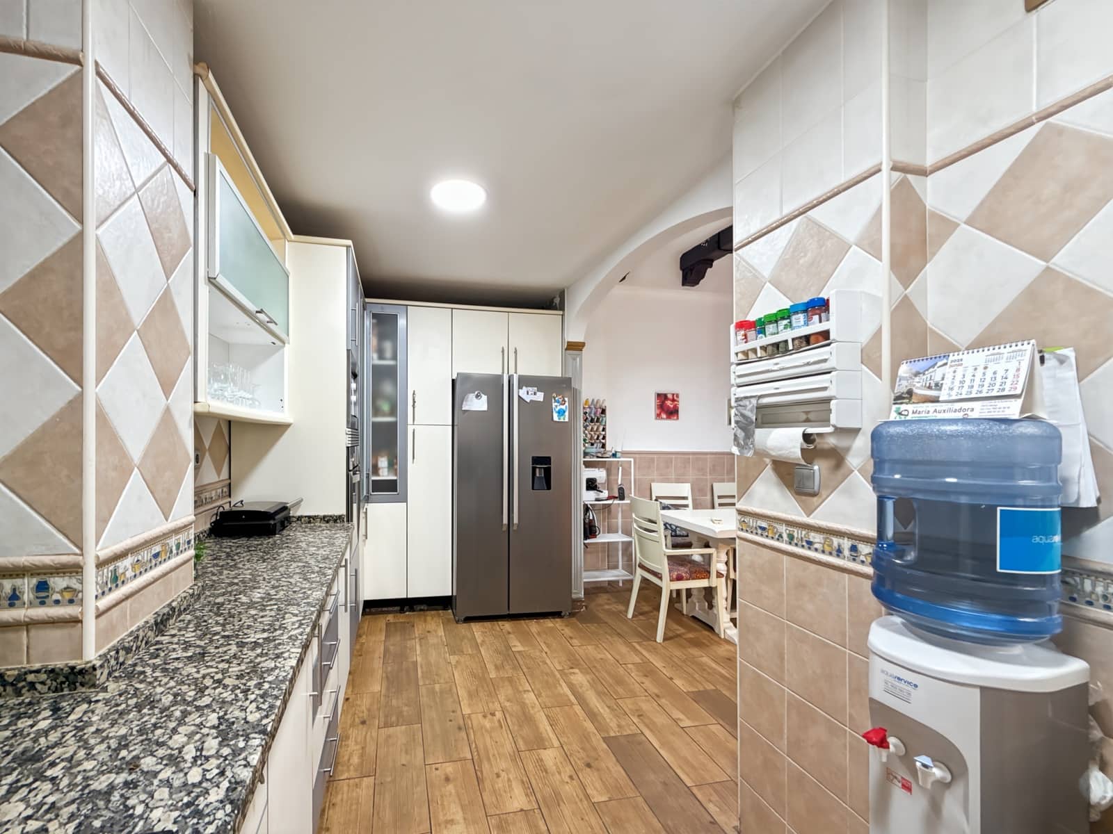 8 bedroom Townhouse for sale in Malaga city - € 510,000 (Ref: 9076295)