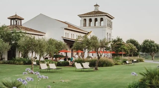 4 sypialnia Willa na sprzedaż w Sotogrande Alto, San Roque z basenem garażem - 4 000 000 € (Ref: 9089955)