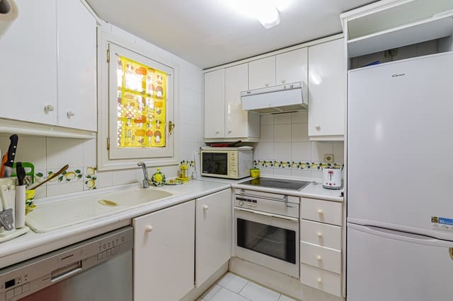 3 chambre Maison de Ville à vendre à Guadalmina Baja, Marbella avec piscine garage - 560 000 € (Ref: 9108878)