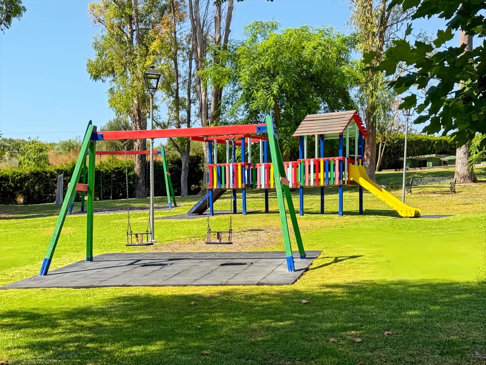 3 bedroom Flat for sale in Estepona with pool garage - € 270,000 (Ref: 9114301)