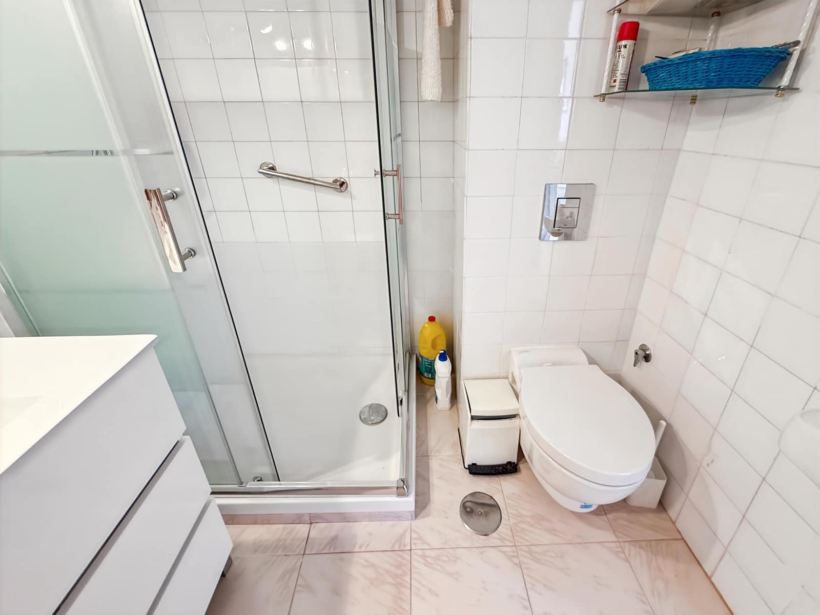 3 chambre Appartement à vendre à Estepona avec piscine garage - 270 000 € (Ref: 9114301)