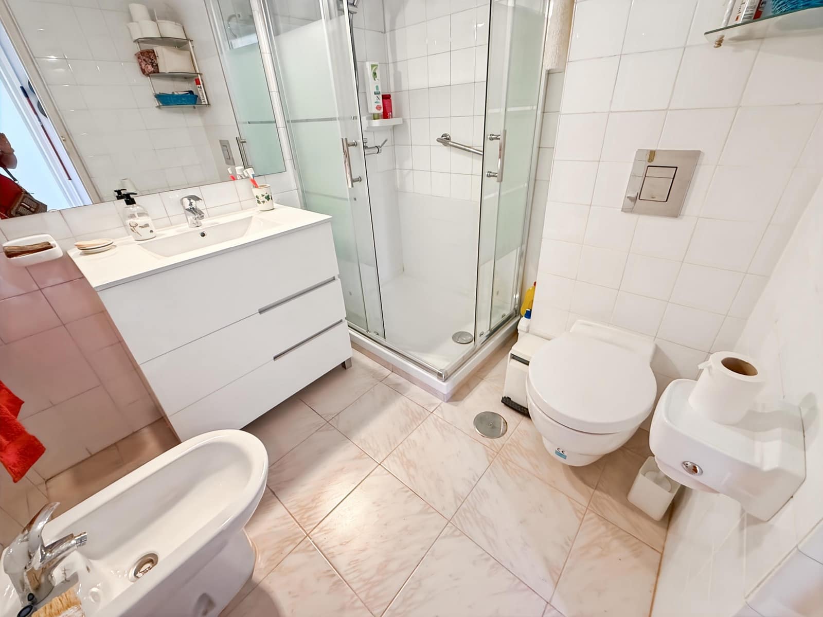 3 chambre Appartement à vendre à Estepona avec piscine garage - 270 000 € (Ref: 9114301)
