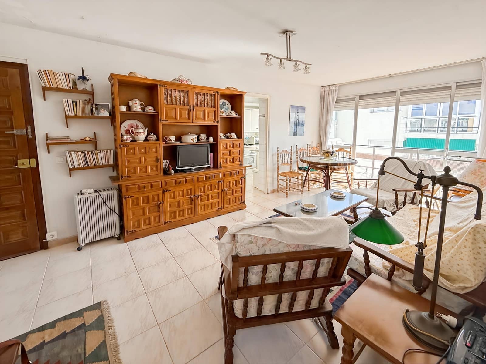 3 chambre Appartement à vendre à Estepona avec piscine garage - 270 000 € (Ref: 9114301)