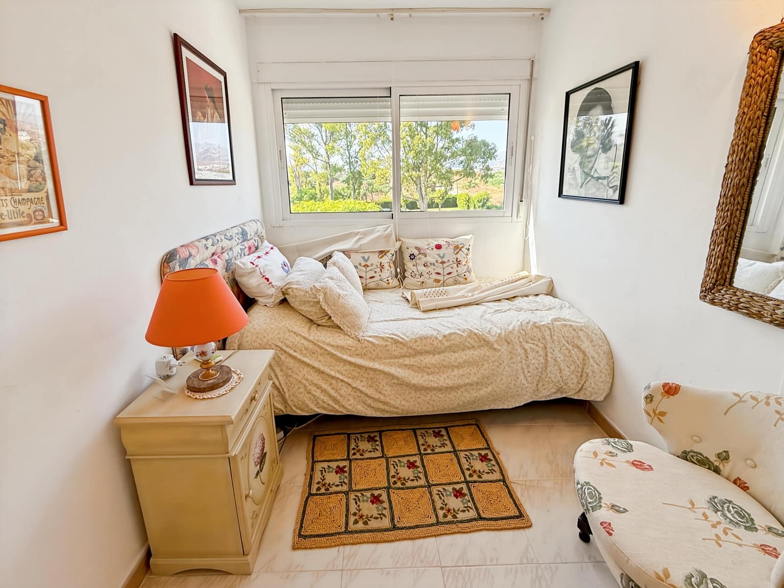 3 chambre Appartement à vendre à Estepona avec piscine garage - 270 000 € (Ref: 9114301)