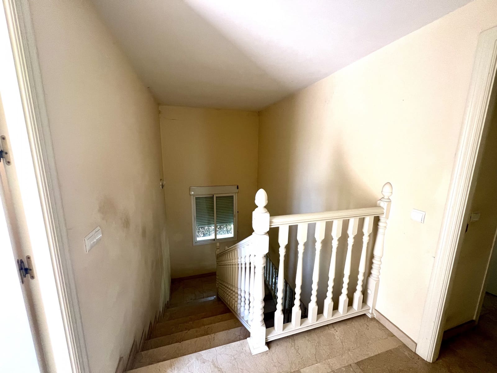 Chalet de 4 habitaciones en Marbella en venta con piscina garaje - 1.725.000 € (Ref: 9118883)