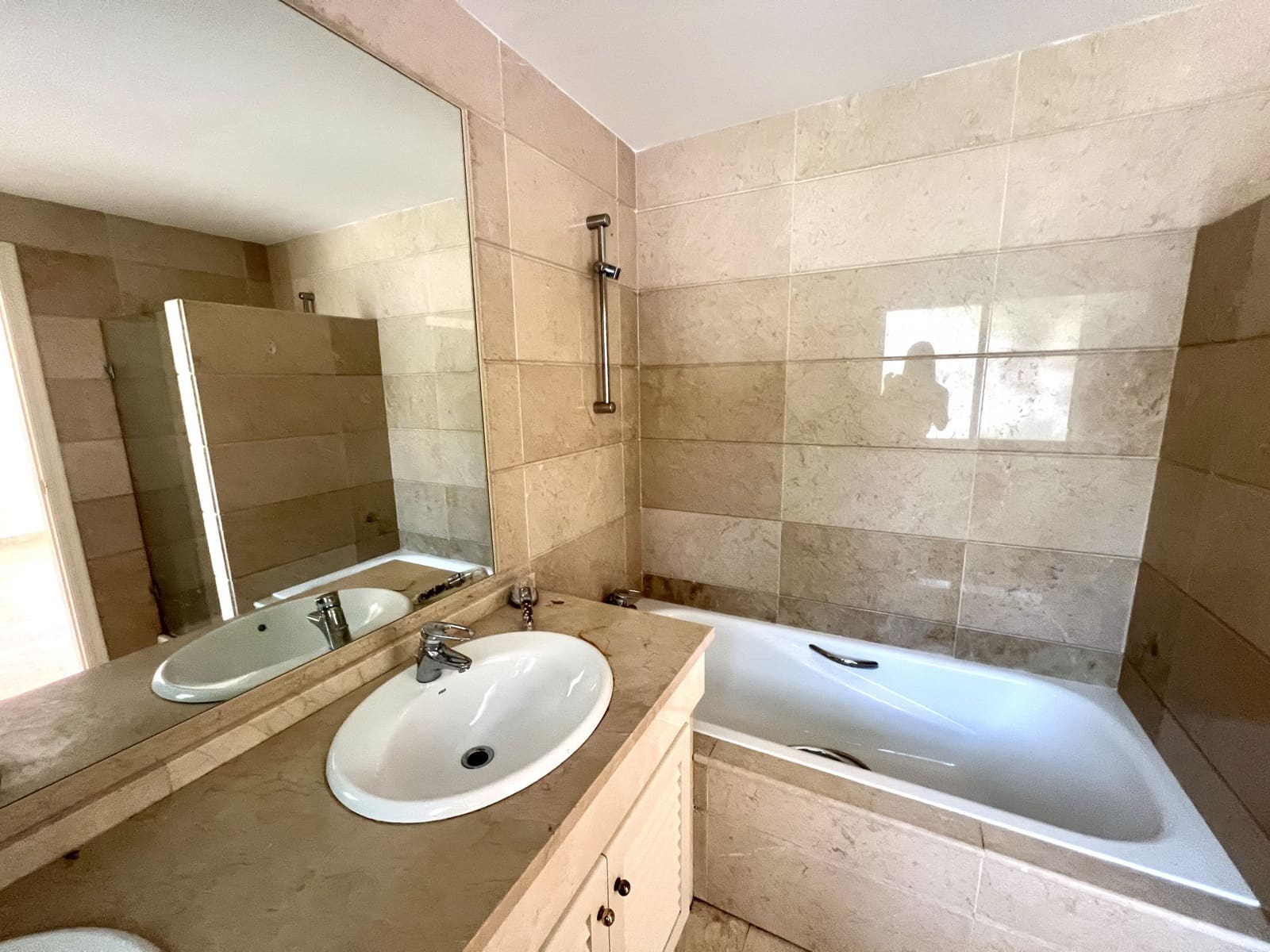 Chalet de 4 habitaciones en Marbella en venta con piscina garaje - 1.725.000 € (Ref: 9118883)