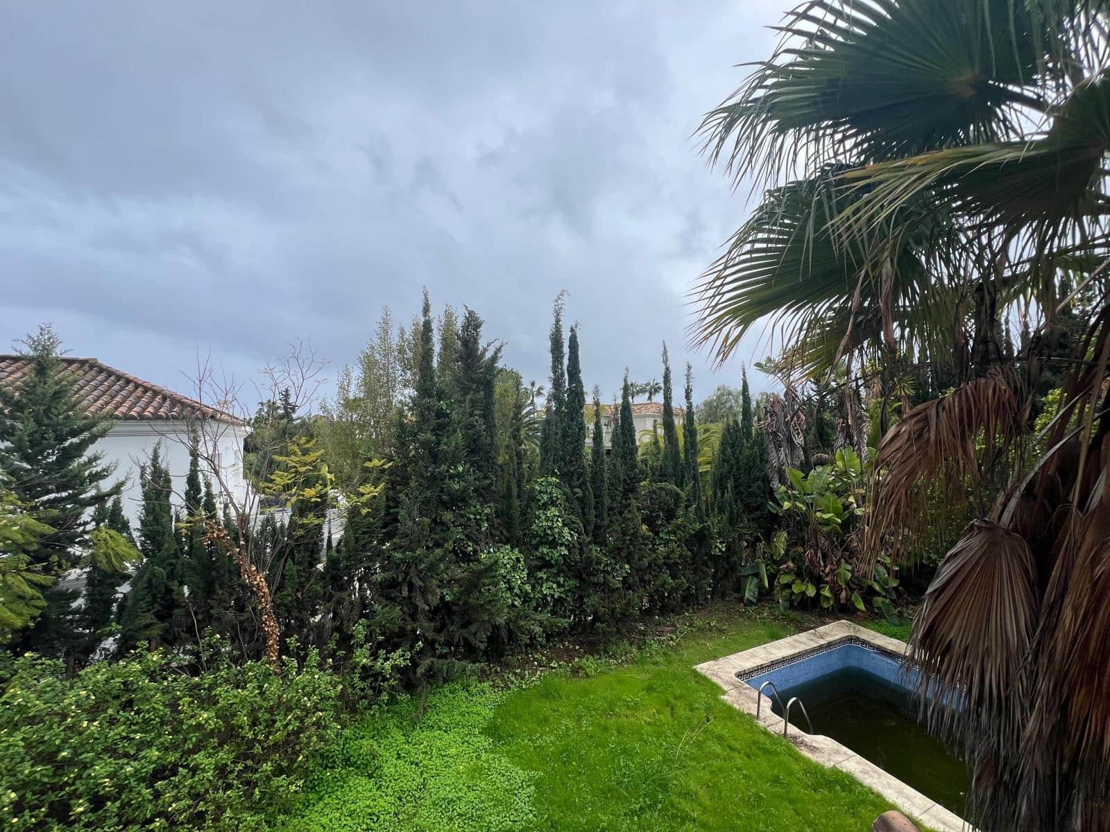 Chalet de 4 habitaciones en Marbella en venta con piscina garaje - 1.725.000 € (Ref: 9118883)